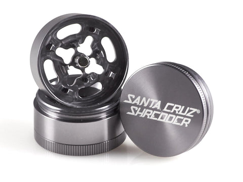 Santa Cruz Shredder | Small 4 Piece - Peace Pipe 420